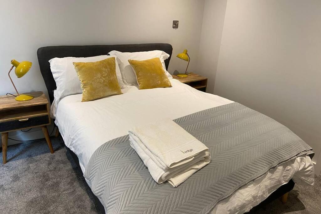 Spacious 1 Bedroom Apartment With Sea Views 뉴키 외부 사진